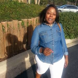 Meet your Posher, Joyce